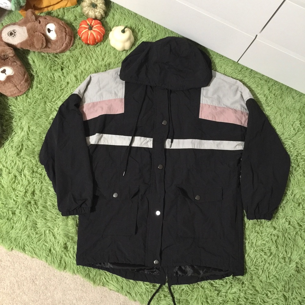 Vintage Style Hooded Windbreaker